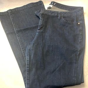 Women’s Dark Blue Jeans